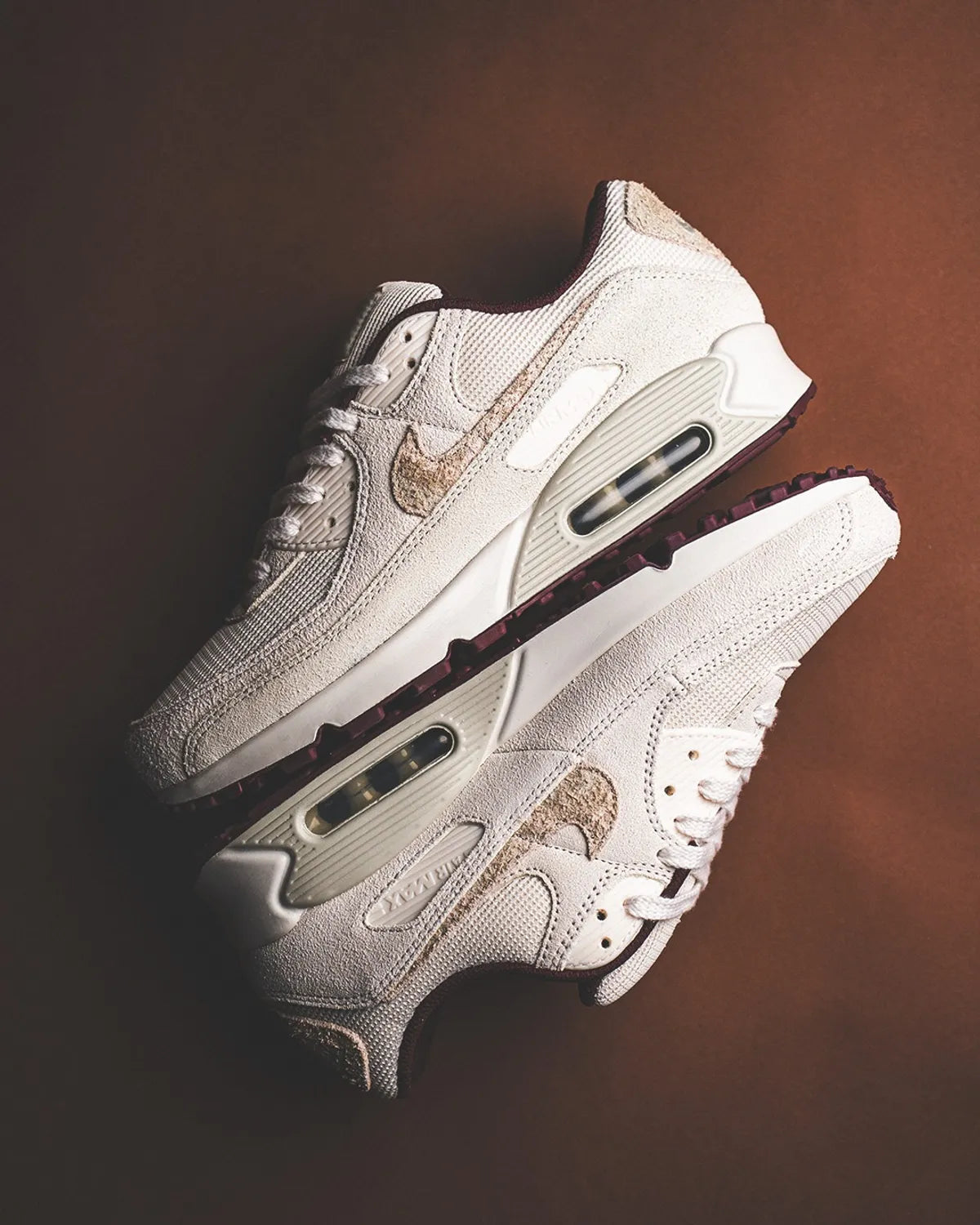 Nike Air Max 90 'Sail Burgundy Crush'