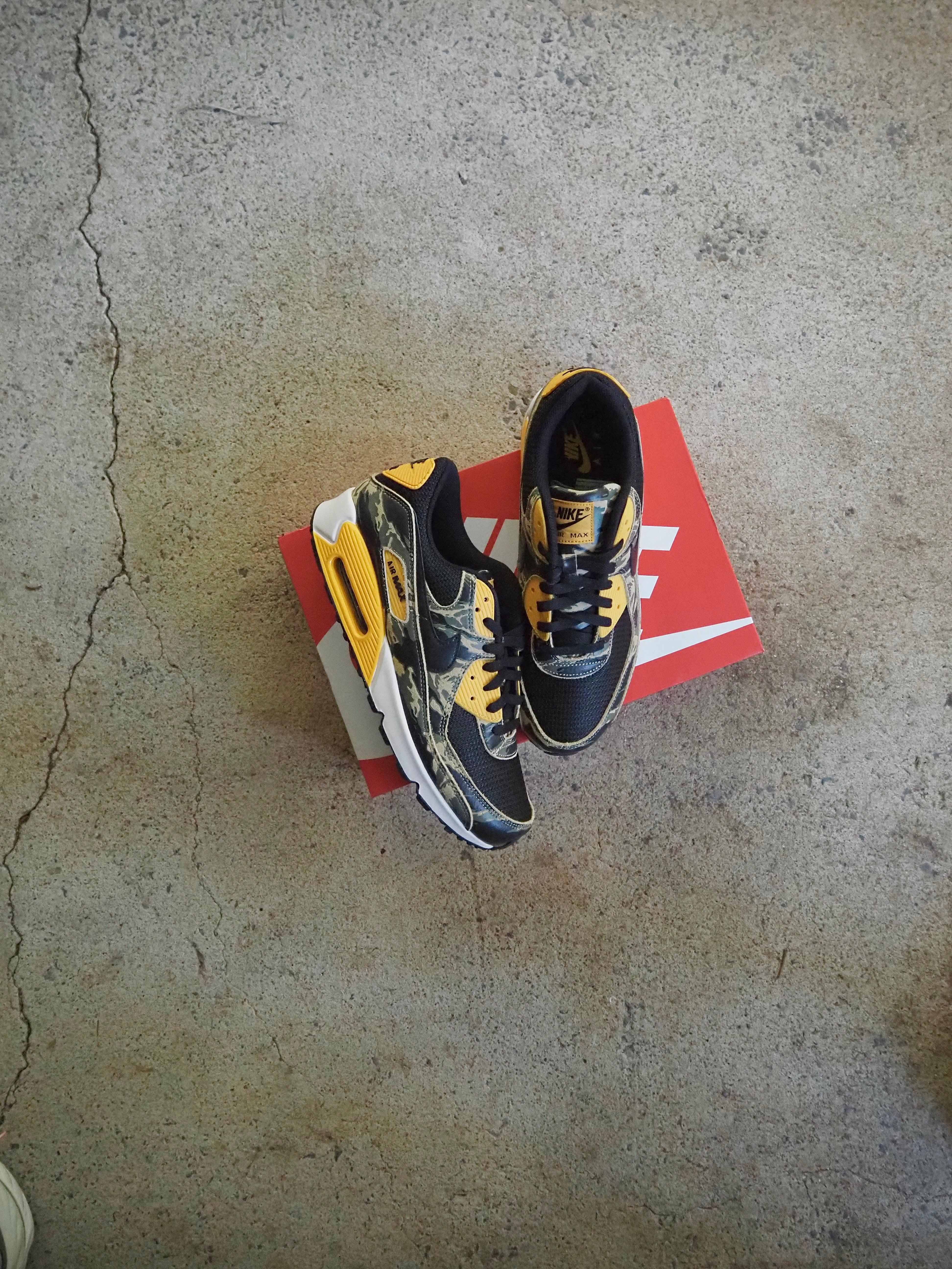 Nike Air Max 90 PRM 'Camo Pack University Gold'