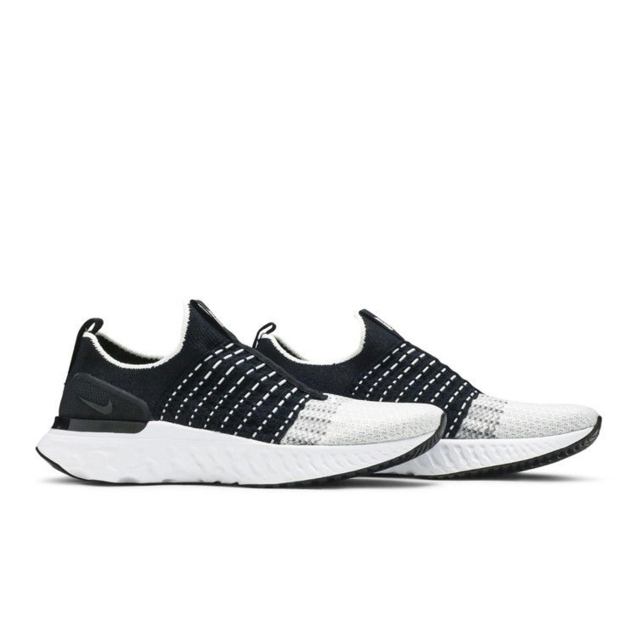 Nike React Phantom Run Flyknit 2 'Oreo' (W)