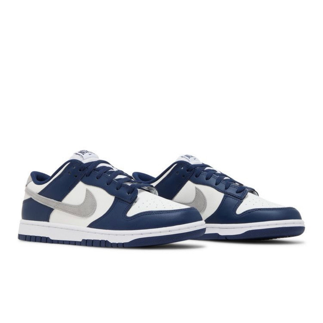 Nike Dunk Low Summit White Midnight Navy