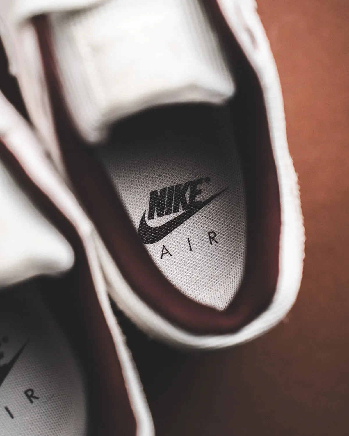 Nike Air Max 90 'Sail Burgundy Crush'