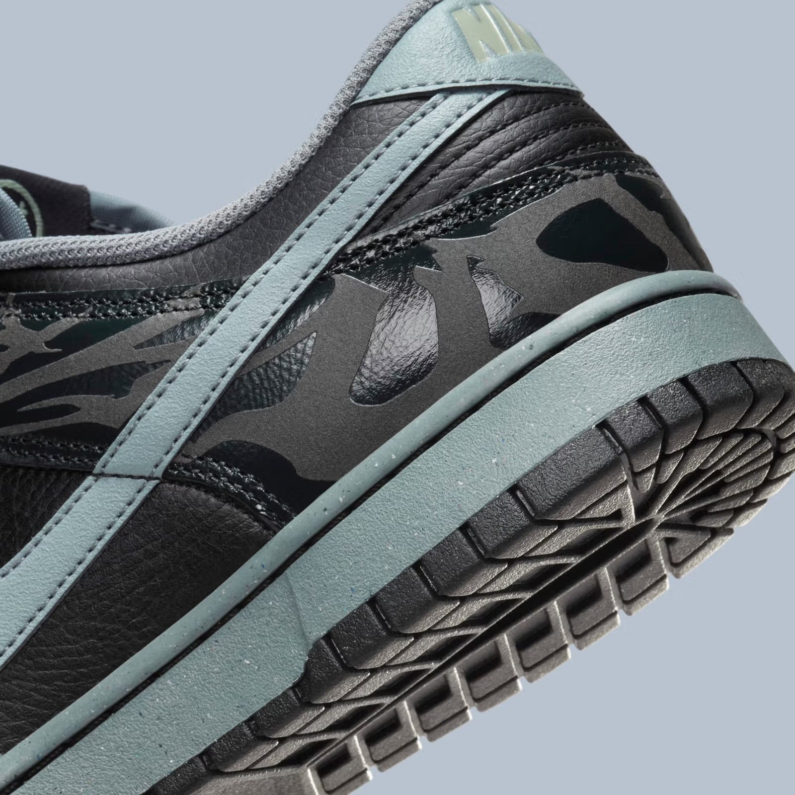 Nike Dunk Low QS 'Berlin'