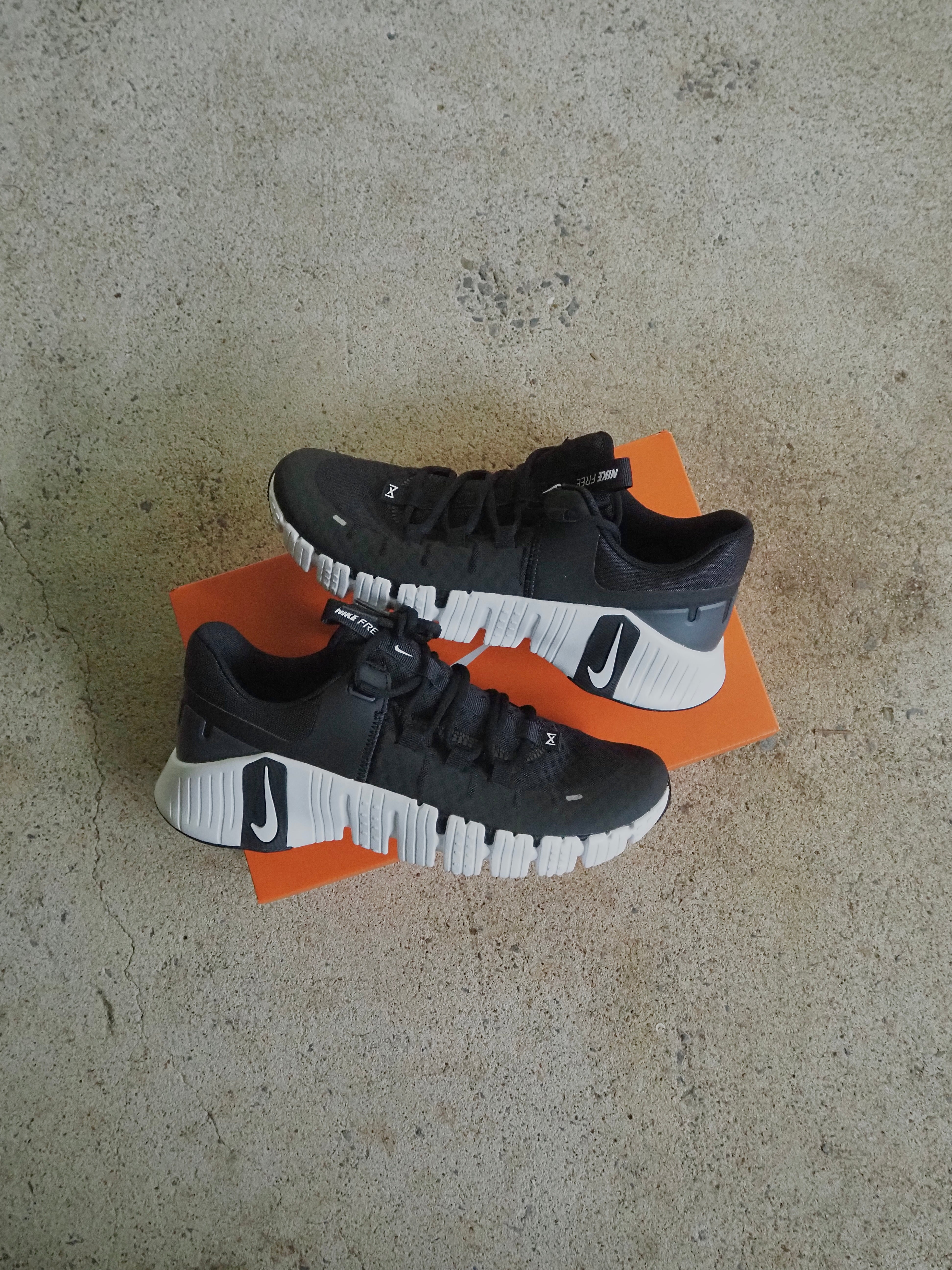 Nike Free Metcon 5 'Black White'