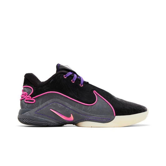 Nike Lebron 22 'Black Light'